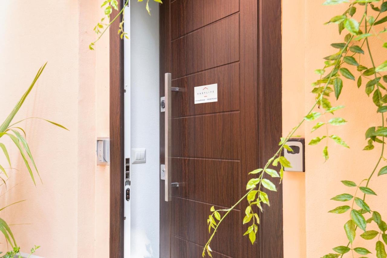Easylife - Comodo Studio In Corso Di Porta Romana Milan Bagian luar foto